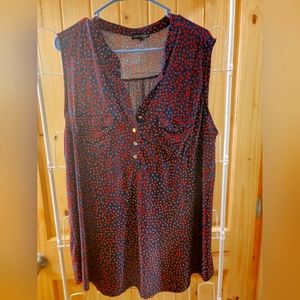 Ladies top by Ava& Grace sz 2x